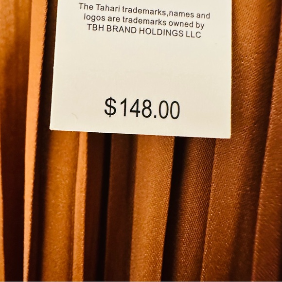 New T Tahari Airflow Maxi Dress With Smocked Waist Elegant Pleated Terracotta - Picture 6 of 9